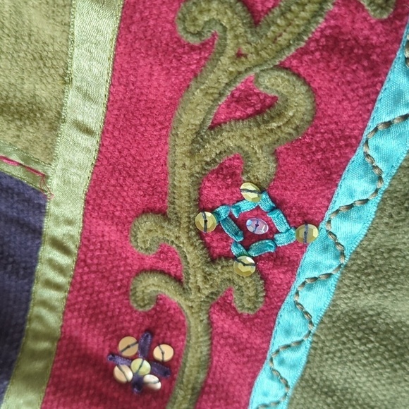 Vtg 90s patchwork Boho embellished Sage/ Fuschia/ button front boxy jacket sz M - Picture 10 of 13